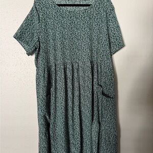 SHEIN Green Floral Midi Dress